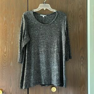 Coin 1804 3/4 sleeved black with white woven in lightweight sweater. Size 1X.